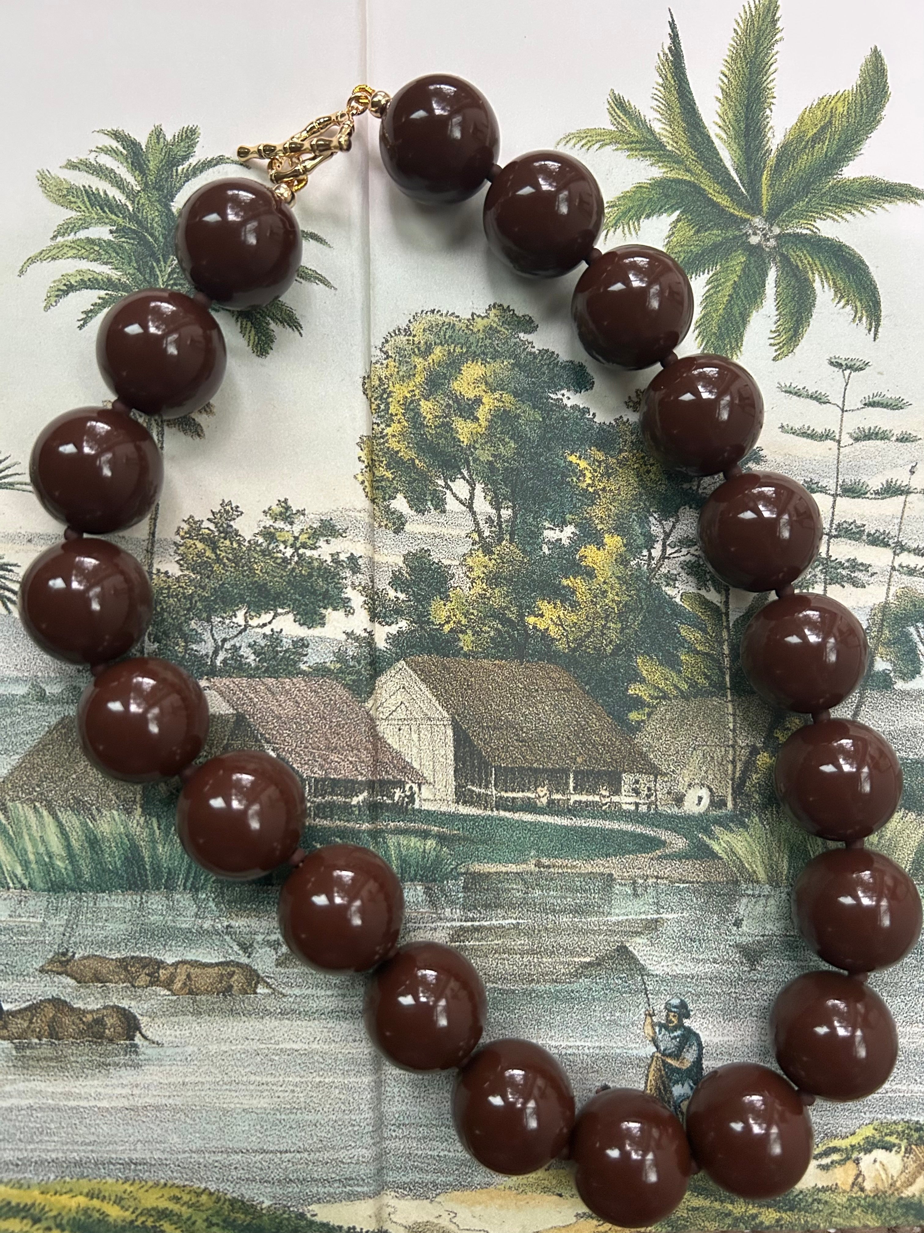 The Brown Bubble Necklace