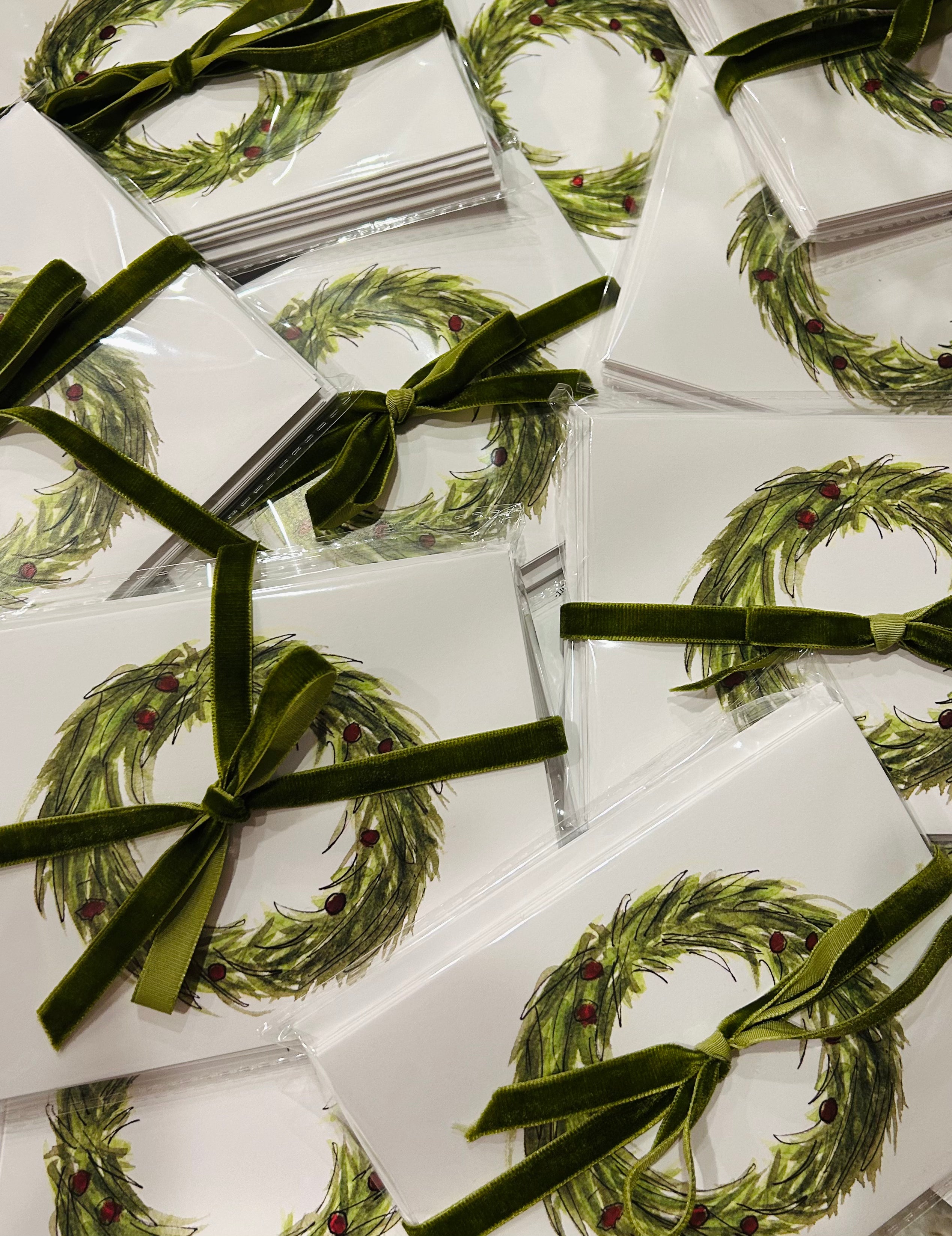 blank white notecards with holiday wreath