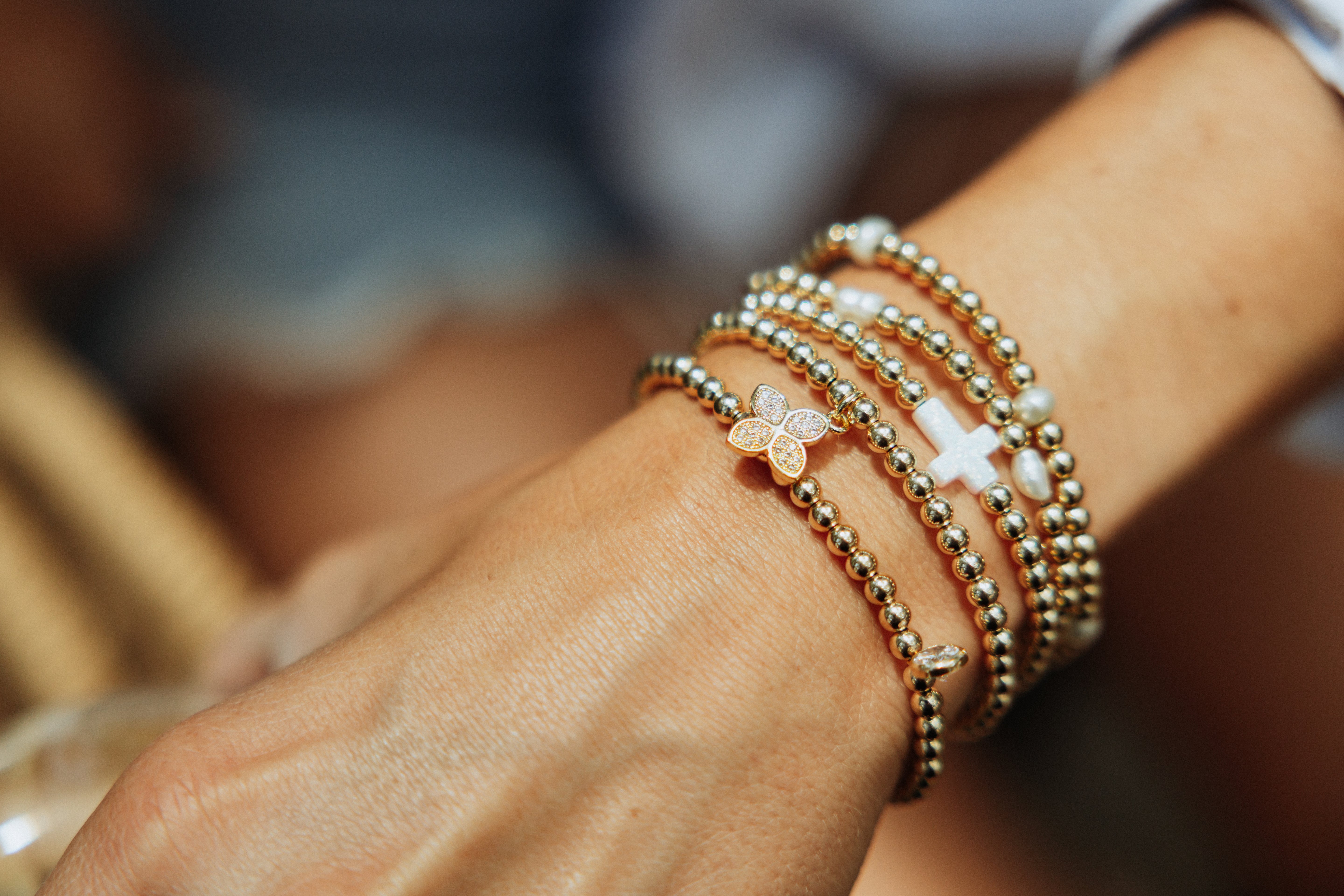 Mixed Pearl Gold Deluxe Bracelet