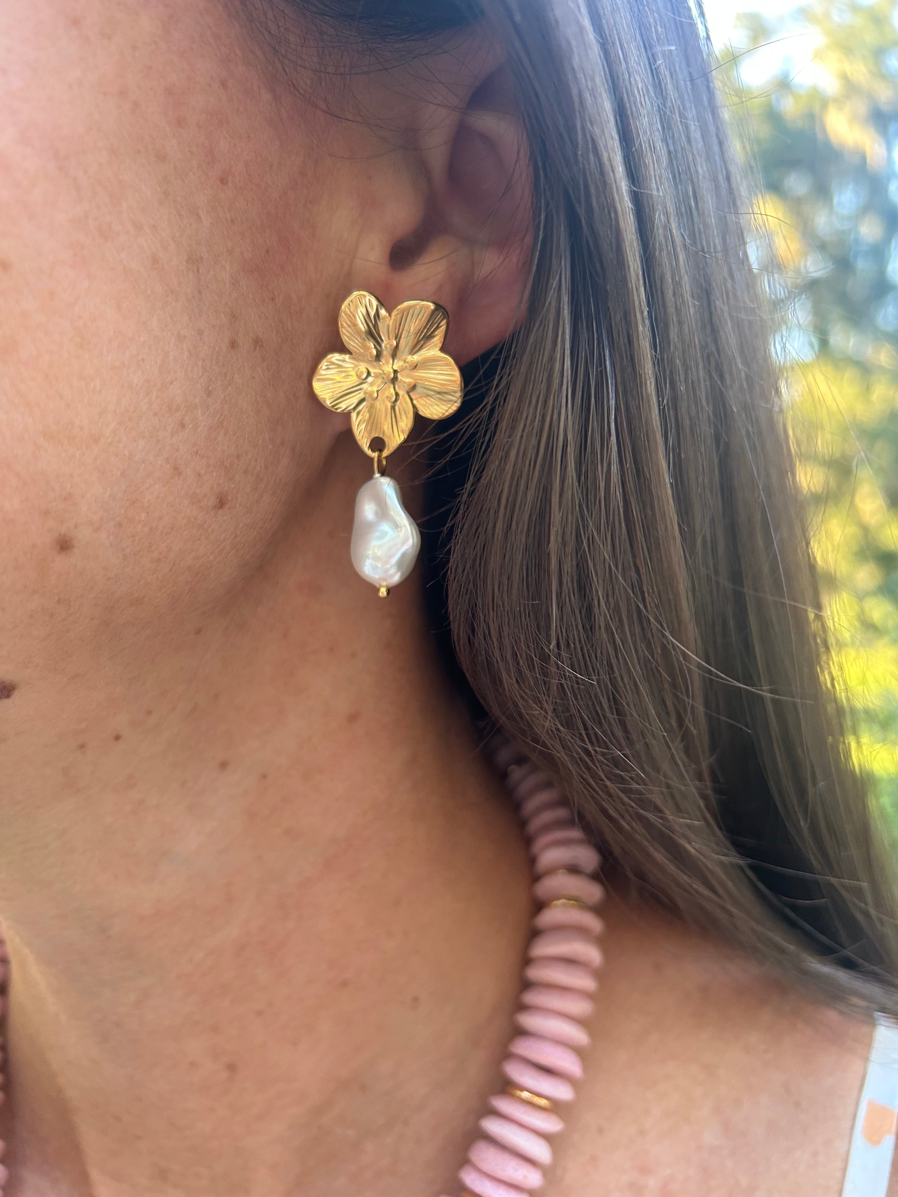 Flower with Pearl Drop Earrings
